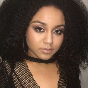 Meet your Posher, Jaida